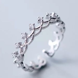Princess silver tiara crown ring